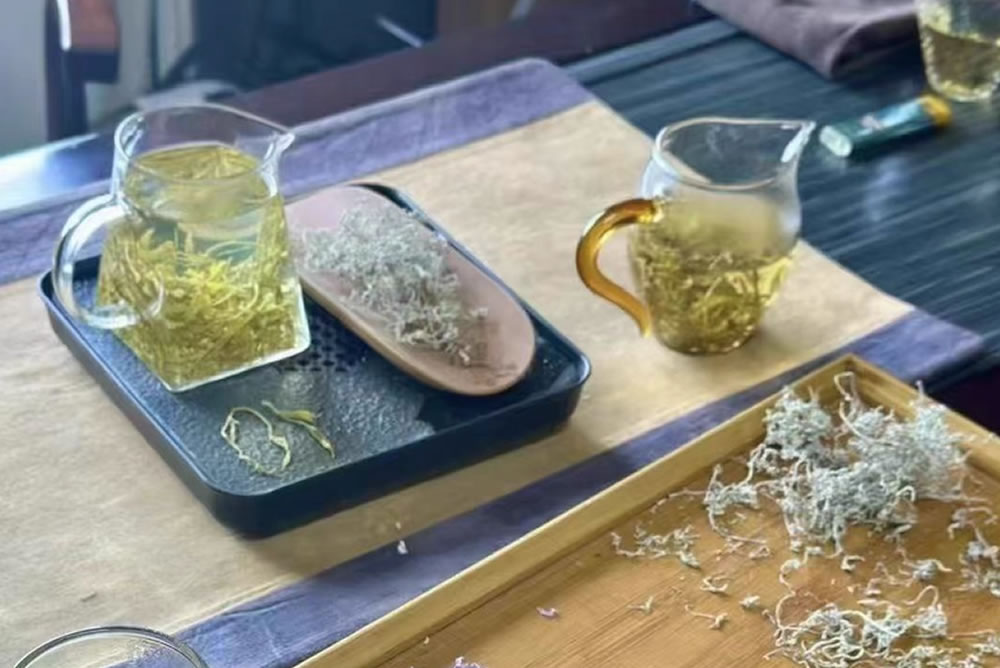 The Powerful Flavonoid Behind the Benefits of Vine Tea