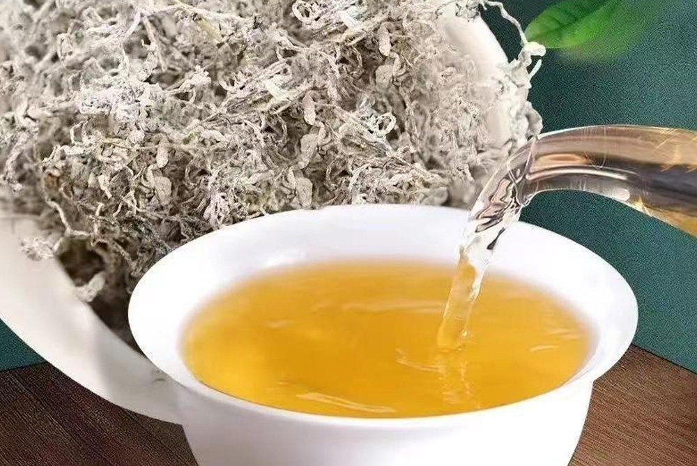 The Story Behind Vine Tea (Ampelopsis grossedentata) and Its Name Blog 012